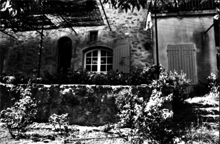 a front view of an old silk farm in provence